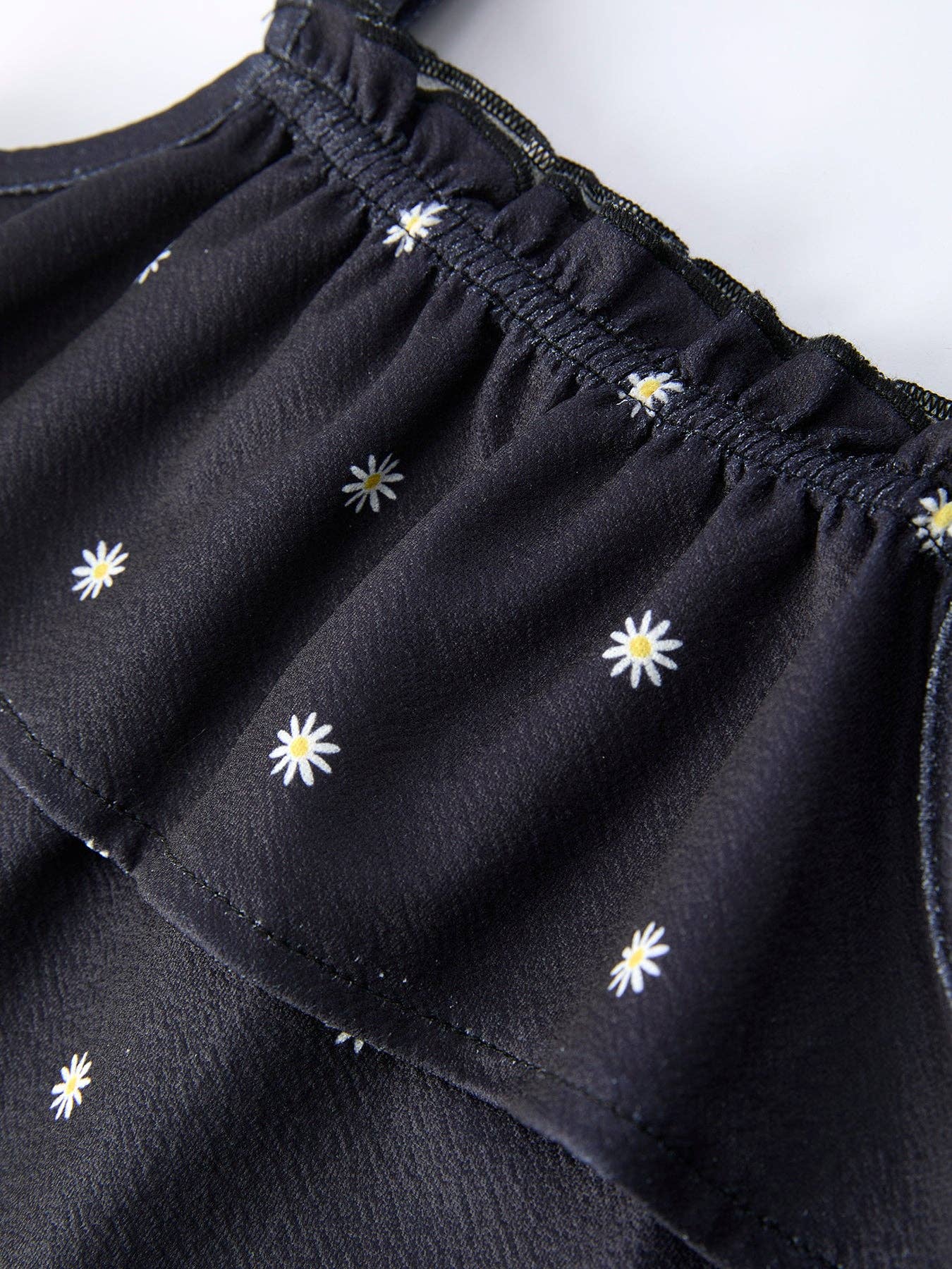 Girl's Summer Daisy  Girls Bow Ruffle Set