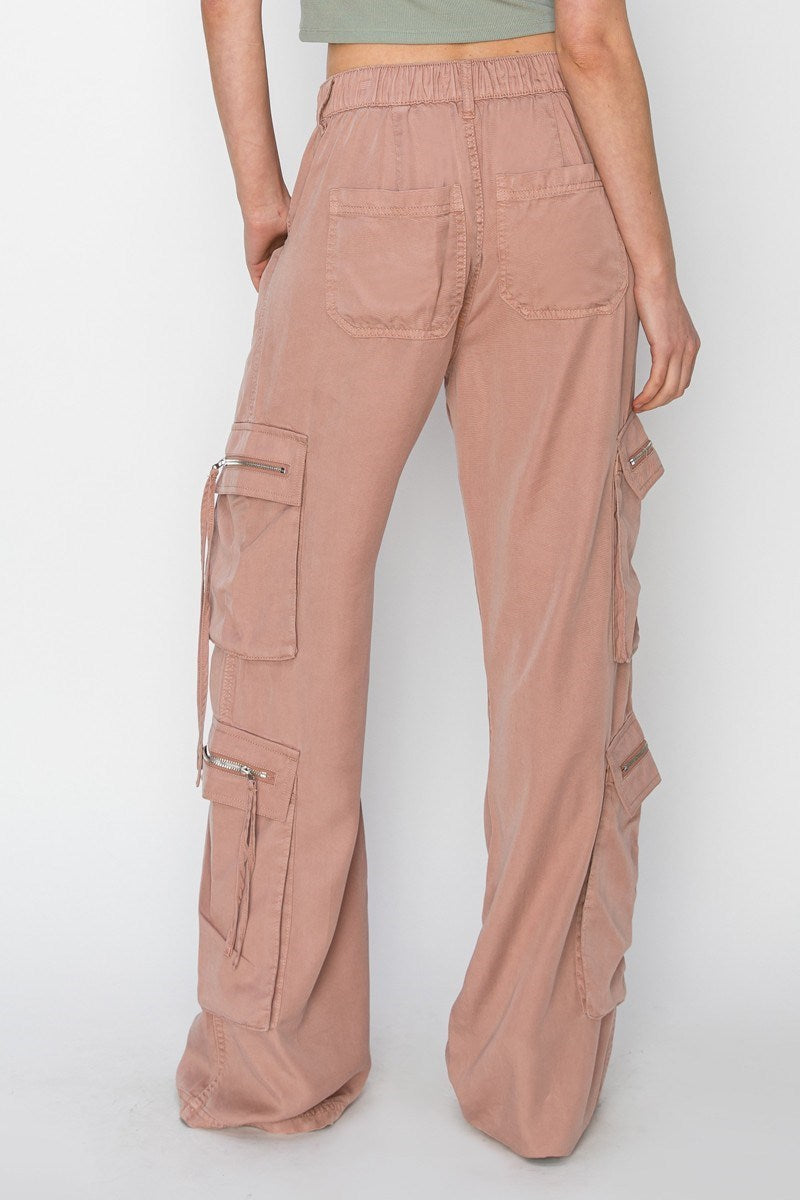 Women's HIGH RISE TENCEL MULTI CARGO POCKET WIDE PANTS
