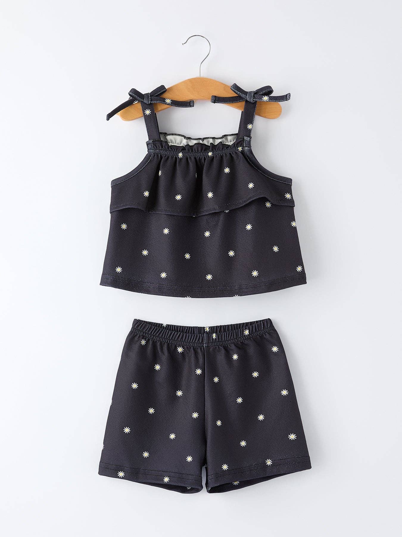 Girl's Summer Daisy  Girls Bow Ruffle Set